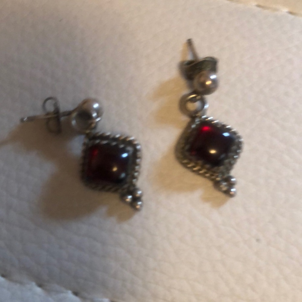 Elegant Silver and Red Earrings garnets never worn